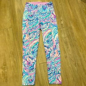 Lilly Pulitzer luxletic leggings. Super cozy & soft, Great condition no piling